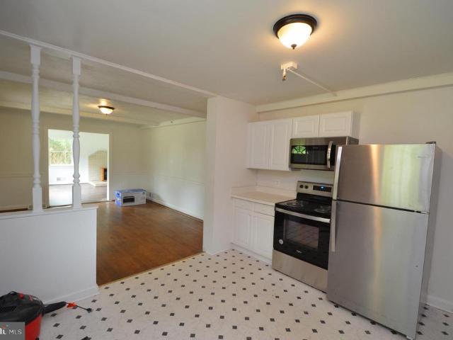House for sale in Shady Side, Maryland