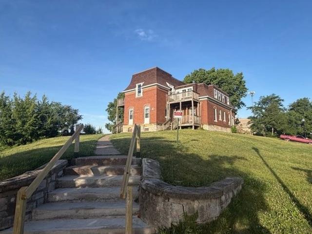 House for sale in Davenport, Iowa