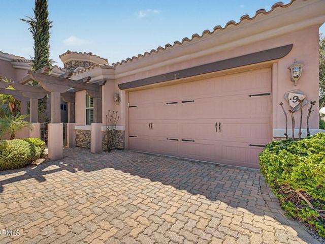 Townhouse for sale in Mesa, Arizona