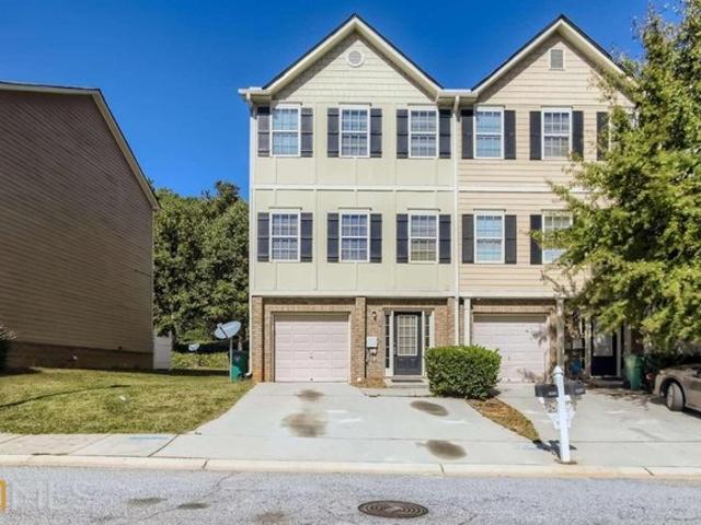 Townhouse for sale in Lithonia, Georgia