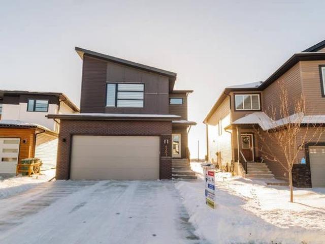 House for sale in Edmonton