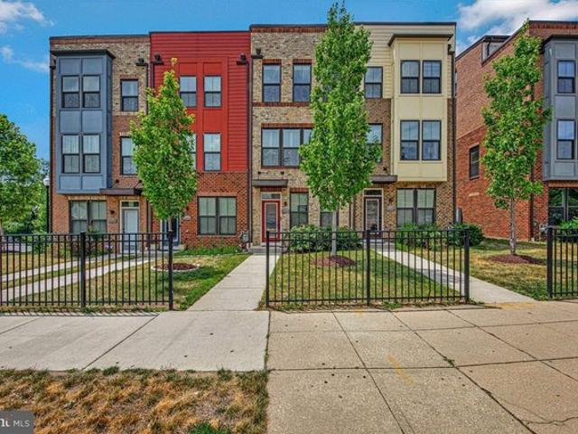 Townhouse for sale in Hyattsville, Maryland