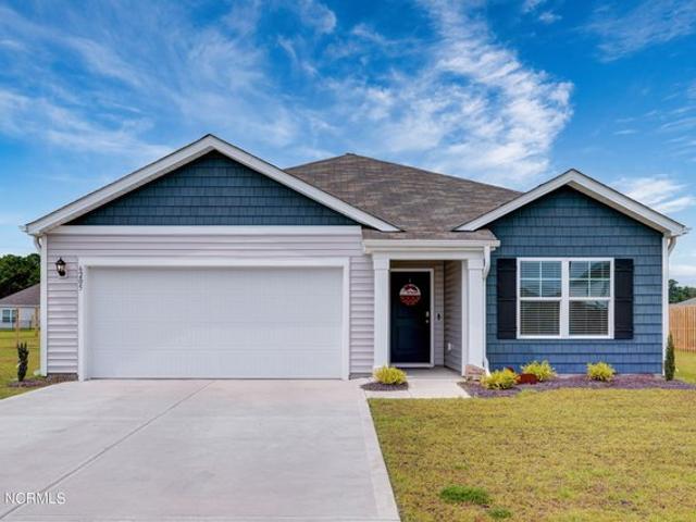 House for sale in Castle Hayne, North Carolina