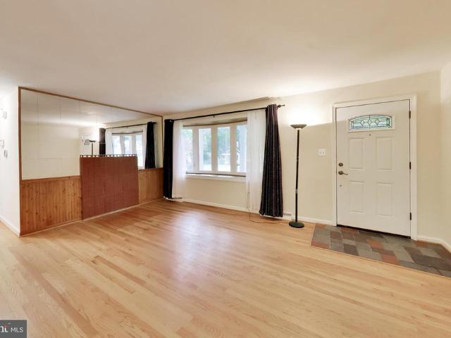 House for sale in Brooke Jane Manor, Clinton