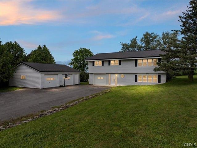 House for sale in Oneida, New York