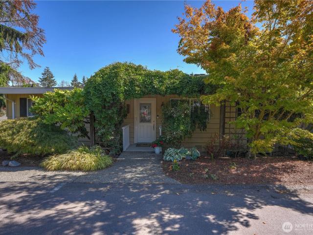 Condo for sale in Gig Harbor, Pierce County