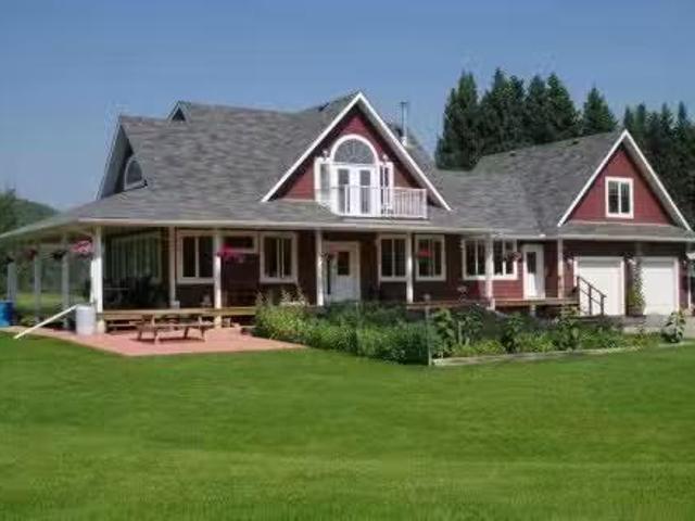 House for sale in Alberta