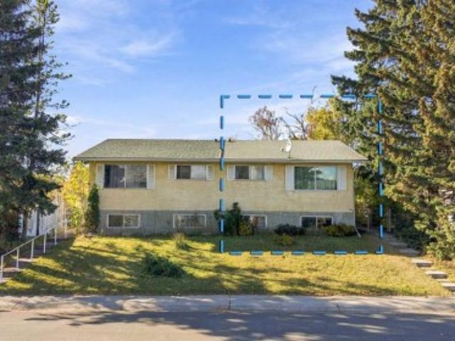 House for sale in Thorncliffe, Calgary