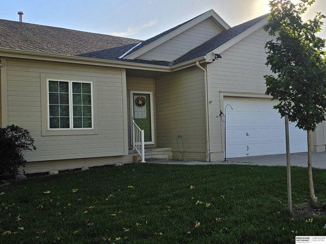 Townhouse for sale in Omaha, Douglas County