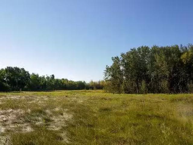 House for sale in Alberta