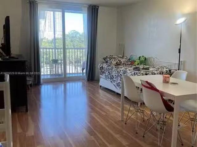 Condo for rent in North Miami Beach, Florida