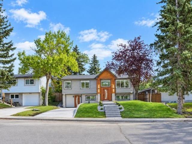 House for sale in Dalhousie, Calgary