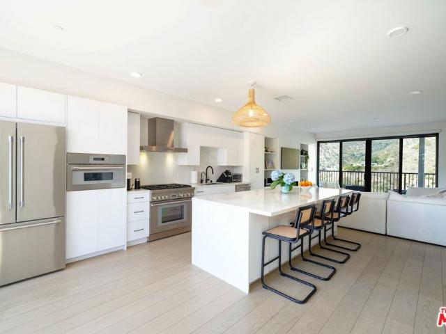 Condo for sale in Malibu, California