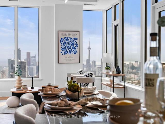 Condo for sale in Toronto, Golden Horseshoe