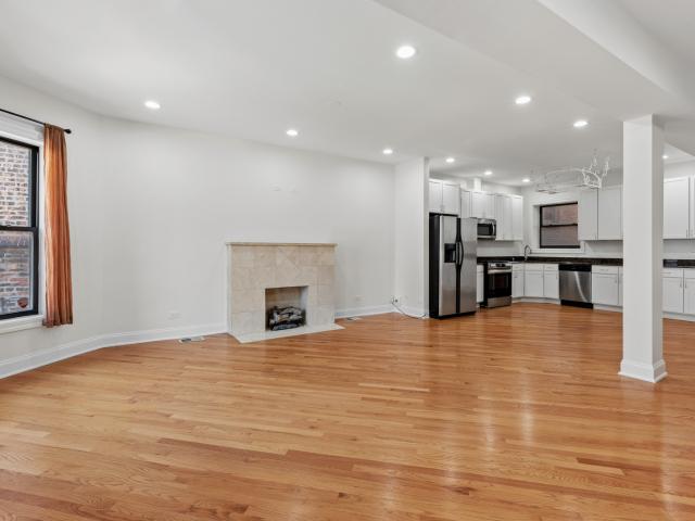Condo for sale in Chicago Park, Illinois