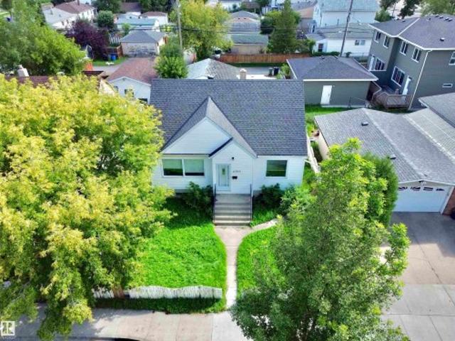 House for sale in Wedgewood, Alberta