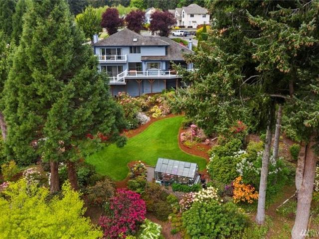 House for sale in Gig Harbor, Washington