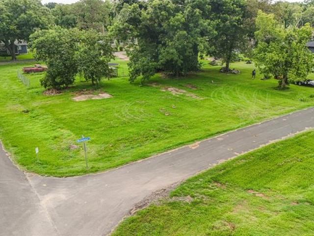 Land for sale in West Columbia, Texas