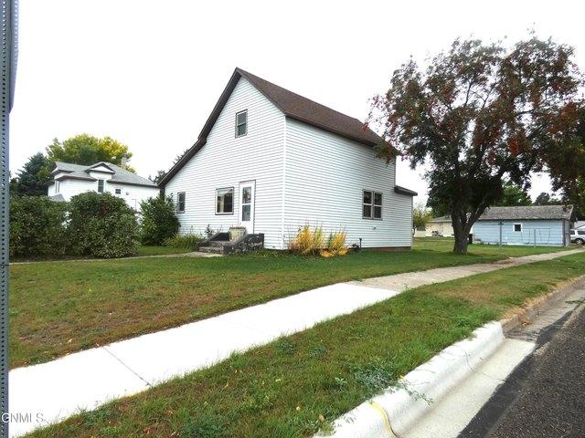 House for sale in Linton, Emmons County