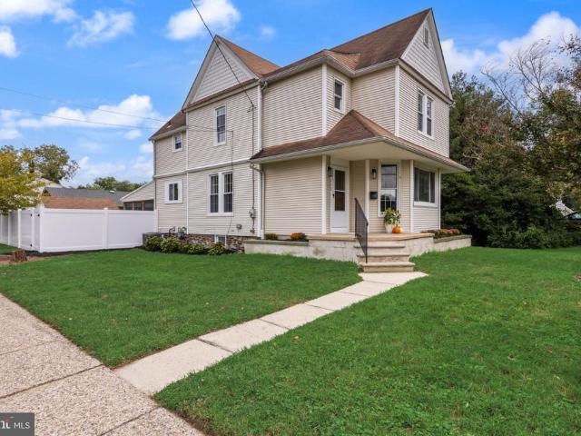House for sale in Laurel Springs, New Jersey