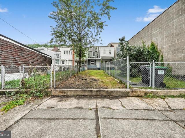 Townhouse for sale in Mahanoy City, Pennsylvania