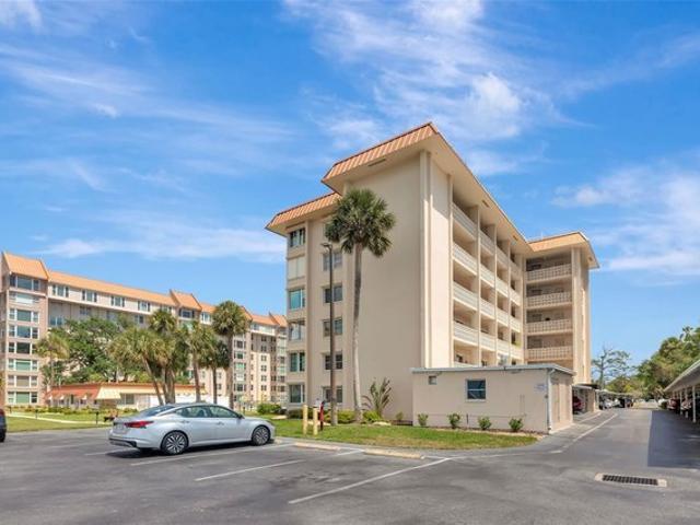 Condo for sale in Dunedin, Florida