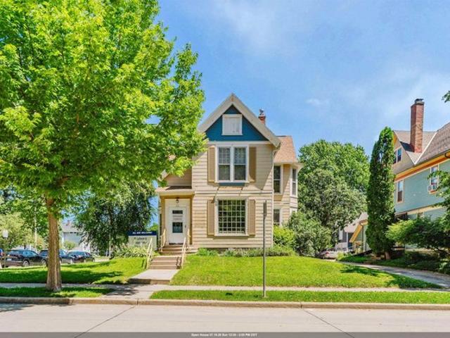 House for sale in Oshkosh, Wisconsin