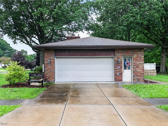 House for sale in Heathercrest Acres, Boardman