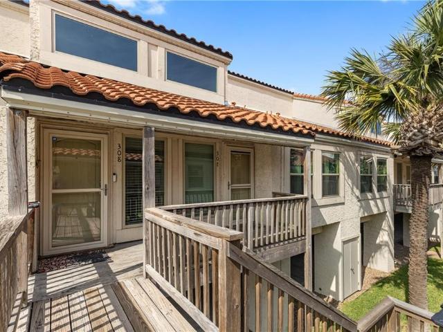 Condo for sale in Rockport, Texas