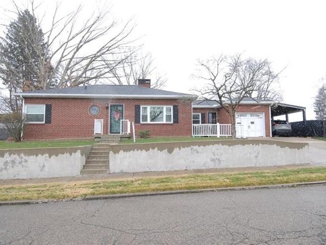 House for sale in Zanesville, Ohio
