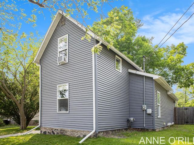 House for sale in Eaton Rapids
