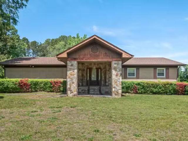 House for sale in Roxboro