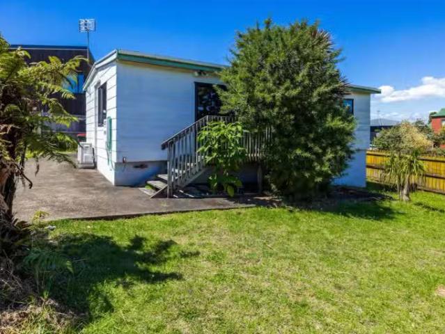 House for sale in Auckland, Oroua County