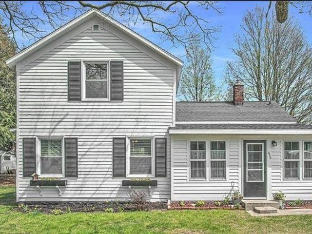 House for sale in Ludington, Michigan