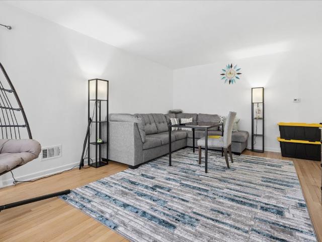House for sale in Mount Prospect, Illinois