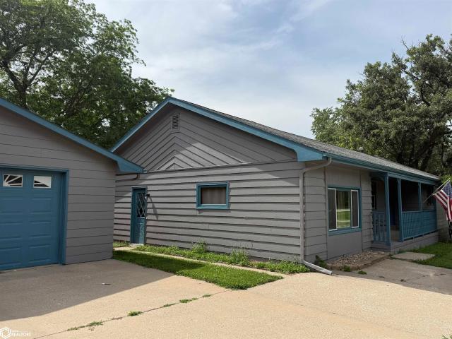 House for sale in Creston, Iowa