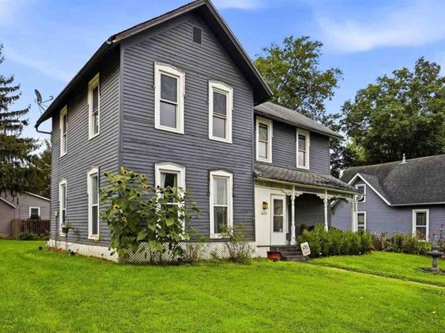 House for sale in Washington, Iowa