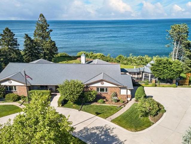 House for sale in Sheboygan, Wisconsin