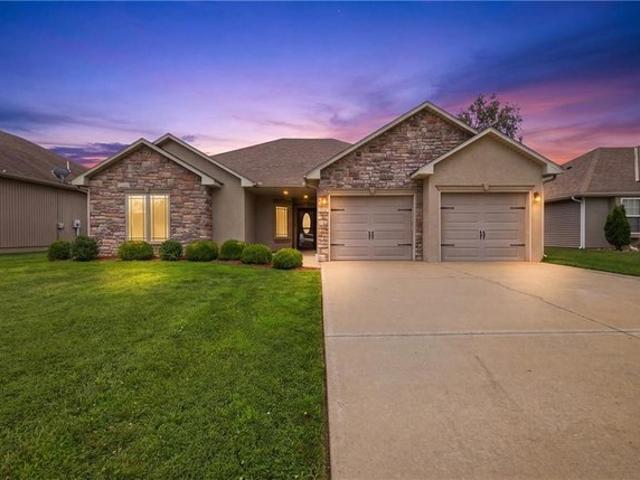 House for sale in Warrensburg, Missouri
