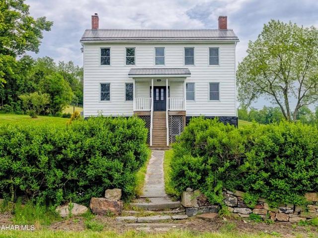 House for sale in Bedford, Pennsylvania