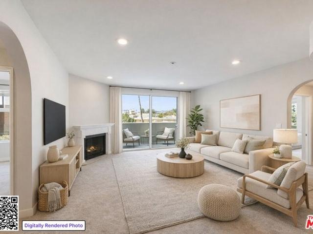 Condo for sale in Canoga Park, California