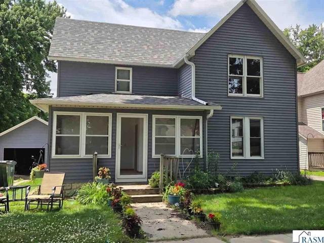 House for sale in Blue Earth, Minnesota