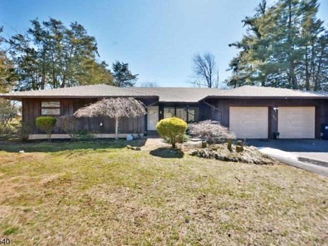 House for sale in Piscataway, New Jersey