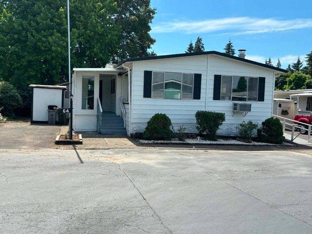 House for sale in Oregonia