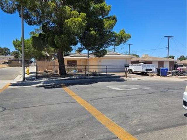 House for sale in Barstow, California
