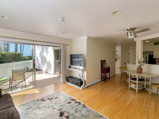 Condo for rent in Redondo Beach, California