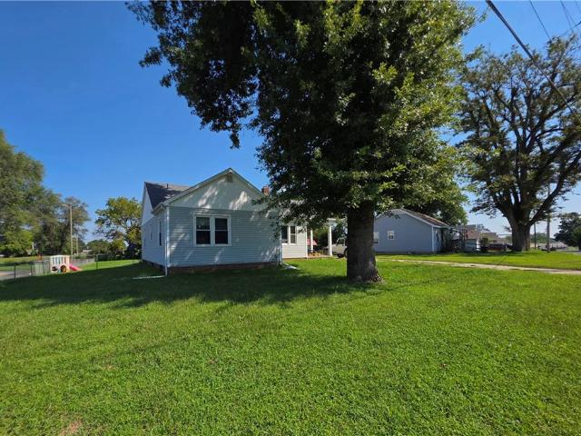 House for sale in Higginsville, Missouri