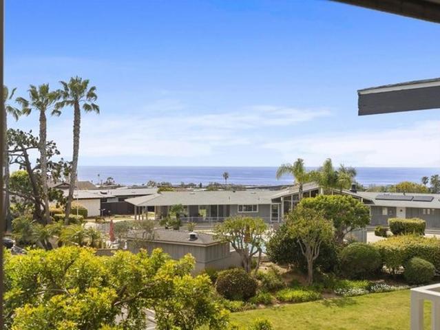 Condo for sale in Solana Beach, California