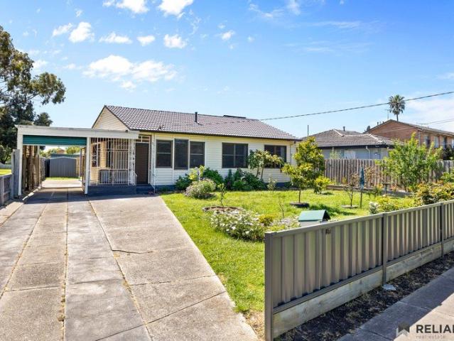 House for sale in Coolaroo, Melbourne