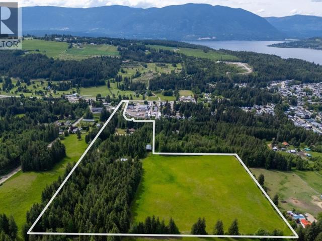 House for sale in Salmon Arm, British Columbia